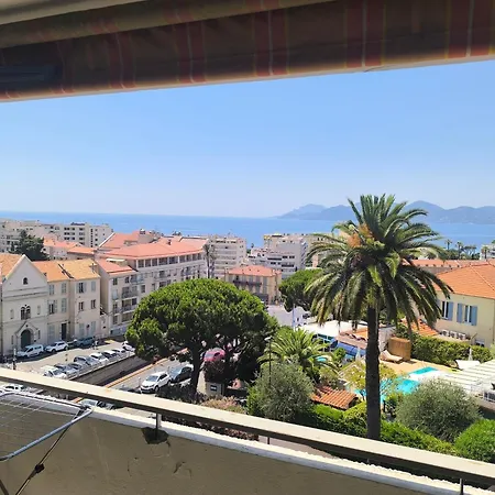 3-room Air-conditioned Terrace, Sea View * Κάννες