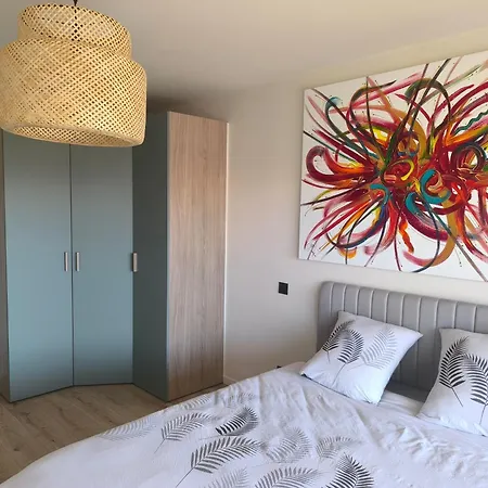 3-room Air-conditioned Terrace, Sea View Cannes