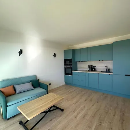3-room Air-conditioned Terrace, Sea View